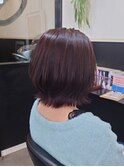 ショートボブ×濃いめラベンダー