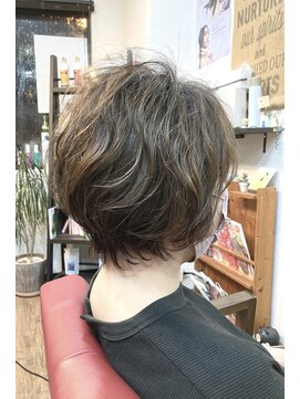 テイル リバー(Tail River) ショートのパーマスタイル☆