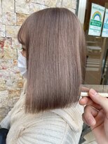 ルーブ トウキョウ(Loob. TOKYO)&nbsp;透明感ブラウンベージュ、グレージュ、切りっぱなしボブ、池袋