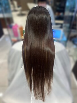 グリッターエッセンシャル(Gritter essential) ウルツヤストレート