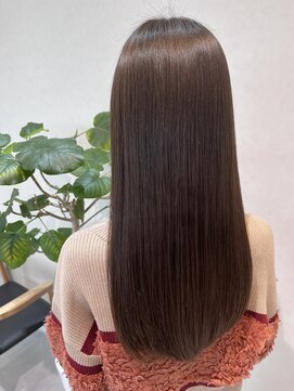 エミュスト(Emuest) 艶ブラウン☆髪質改善心斎橋