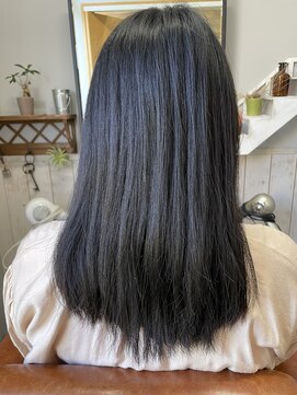 クロムス(clomus) 広がりや重さを整えて、やわらかレイヤーに＊