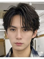 ポーチバイハニー オモテサンドウ(PORCH by HONEY omotesando)&nbsp;横浜/フェザーパーマ/センターパート/曲がる縮毛矯正/韓国