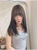 ピンクハッシュカットくびれショートヨシンモリ
