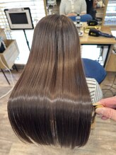 【FOCUS髪質改善ストレート】悩みを魅力に変える!自分史上最高の艶と扱いやすい髪へ