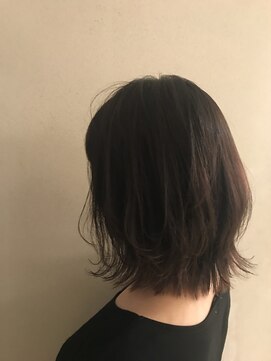 ロンド 銀座(Lond) 【Lond久保田夢美】  ラフ外ハネ愛されミディアム♪