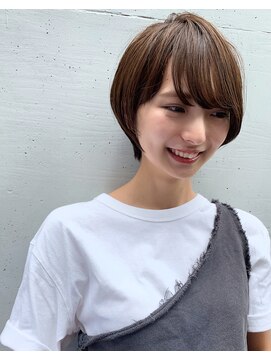 テテコケット(tete coquette) シアーベージュ×コンパクトショートボブでお洒落可愛く☆