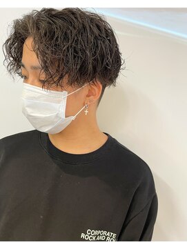 スキル(SKILL) ツイストスパイラルパーマセンターパート