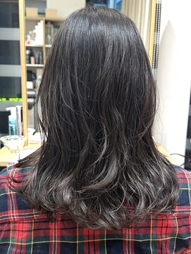 アピッシュ(apish 並木通り) 乾かすだけパーマ♪