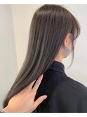 艶髪！透明感！ストレートヘア