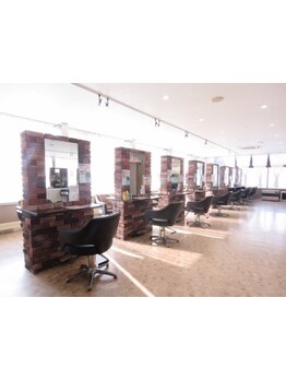 忙しい毎日を頑張るママさんにリラックスできるサロンタイムをご提供＊