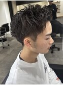 メンズアップバングショートニュアンスパーマ刈り上げ