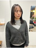 柔らかツヤ縮毛矯正×ミディアムレイヤー×ダークオリーブカラー