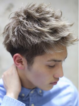 ミラリー トウキョウ(Mirareee Tokyo) スパイキーショート20代30代40代◎アップバング爽やかショート