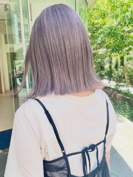 デコラ DECOR ラベンダーグレージュ×切りっぱなしボブ