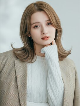 シータ 成増(THETA) 外ハネくびれミディ20代30代◎前髪なし大人韓国風レイヤー成増