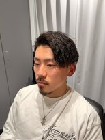リバティシェアバーバー 銀座(LIBERTY SHARE BARBER)&nbsp;【2026旬髪】無造作縦落ちツイストスパイラルパーマ