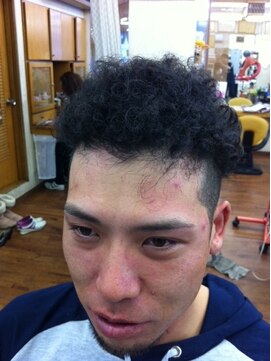 マヤ(MAYA) ツーブロッククリクリパーマ