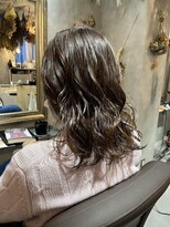 お花と犬と美容室&nbsp;ミディアムウェーブ