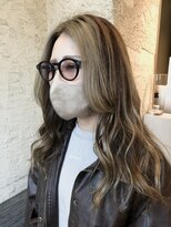 ペネロープ(Penelope)&nbsp;［新宿］フェイスフレーム/ハイライト/ベージュ/バレイヤージュ