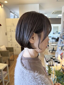 ルシード スタイル レクラ 栄生店(L'UCIDO STYLE L'eclat) 大人ボブ