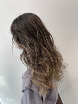 シエロバイシエスタ 池袋(cielo by siesta) ☆グラデーションベージュ☆