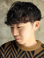 アルフレッド 平針店(alfRed)&nbsp;シャドウパーマ　ツーブロック　マッシュ　黒髪　束感　メンズ