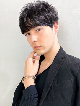 シアター 高崎(THEATER) 20代30代40代メンズショートフェザーマッシュツーブロック