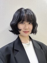 ジーエヌエム ゴニアンドムジン(G.N.M GUNHEE&MUJIN) Jina 副店長