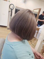 ミラシィ 成田(Mirashy)&nbsp;ハイライトカラーミルクティーベージュレイヤーカット