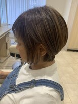 アッシュ 仙川店(Ash)&nbsp;40代50代60代大人ひし形ショート白髪ぼかしハイライトベージュ