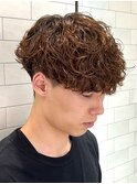 メンズスパイラルパーマショート刈り上げマッシュツーブロック