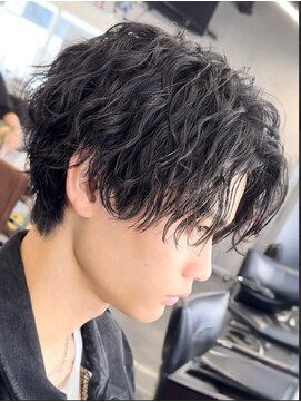 フィフス トウキョウ (fifth TOKYO) 渋谷ツイストスパイラルパーマメンズセンターパート社会人30代