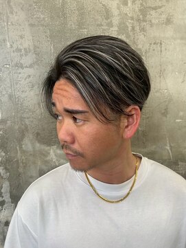 メンズサロン キング 高槻店(Men’s salon K!ng) 韓国マッシュセンターパートツーブロックメンズハイライトウルフ