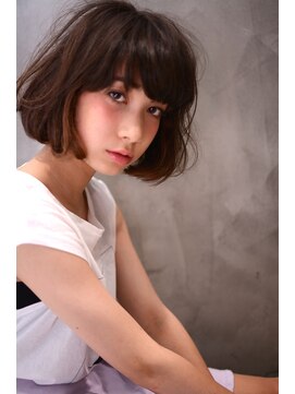 ミラバイグリーン(Mira by green) グランジグレージュBOb M5