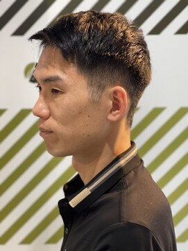 バーバーバー 四谷(BARBER-BAR) 大人の刈り上げスタイル