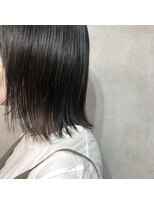 モイ(moy) 切りっぱなしスタイル