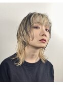 ハイコントラストデザインミディアムウルフ