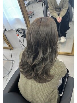 レアル 天王寺 阿倍野(REAL) オリーブブラウン