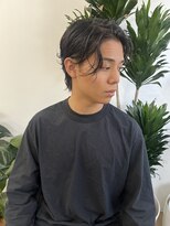 メンズカット 無造作パーマ 耳掛け 毛流れ