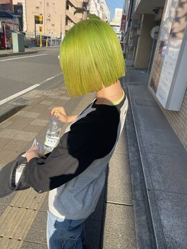 ブリックバイブレイス 千葉 千葉中央(brick by brace) ライムイエロー×ミニボブ