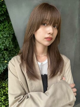 ガーデンヨコハマエスト(GARDEN YOKOHAMA est) ロングレイヤー ツヤベージュカラー グレーベージュ