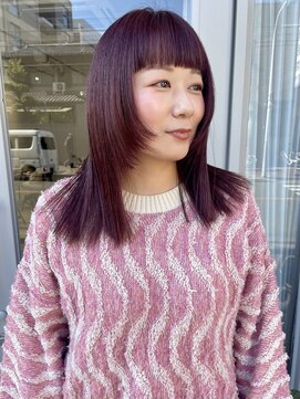 ヨリ(yori) 赤髪 ピンクカラー ウルフ