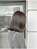 ピスタチオカラー グレー ブリーチなし ぱつっとミディアム
