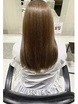 リー 尼崎(Lee) 髪質改善カラー艶カラートリートメントレイヤーカットハイトーン