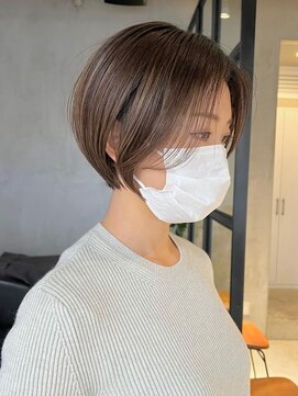 アトリエコア(Atelier Coa) ショートカットくびれショート前下がりボブベージュカラー40代