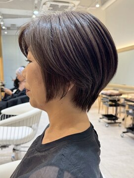 ソワネ 表参道(soigne) 青山白髪ぼかしハイライトマッシュショートアッシュグレー40代