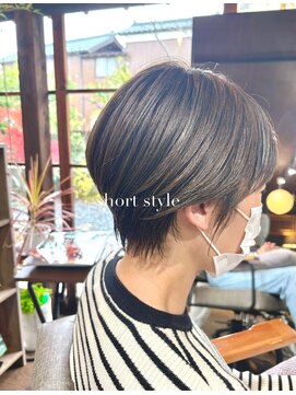 ミルクティ 古民家店(Milktea) オリーブグレージュ/くびれショート