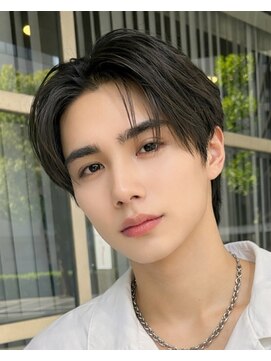 ポーチバイハニー オモテサンドウ(PORCH by HONEY omotesando) 横浜/ナチュラルセンターパート/フェザーパーマ/韓国