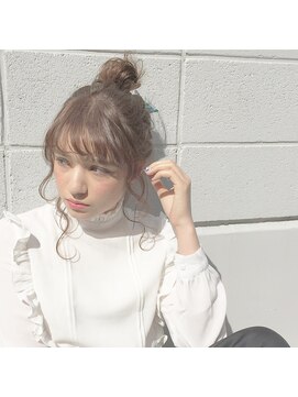 リノ(Lino) ヌーディーベージュおフェロお団子